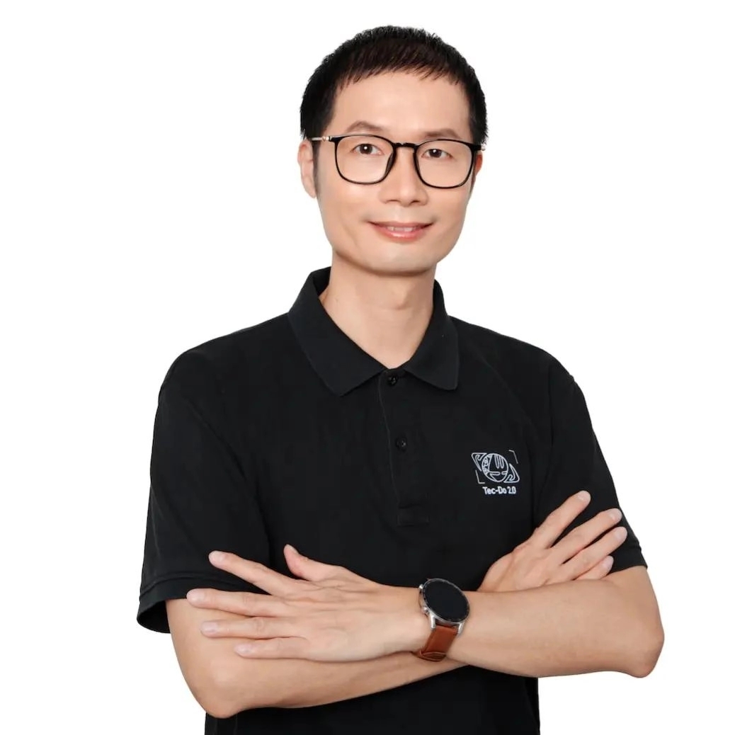 代表取締役 黄 国峰（HUANG GUOFENG）